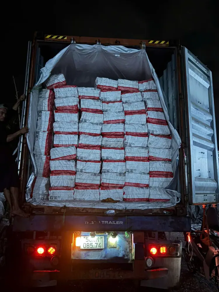 Night Inspection During Charcoal Container Loading