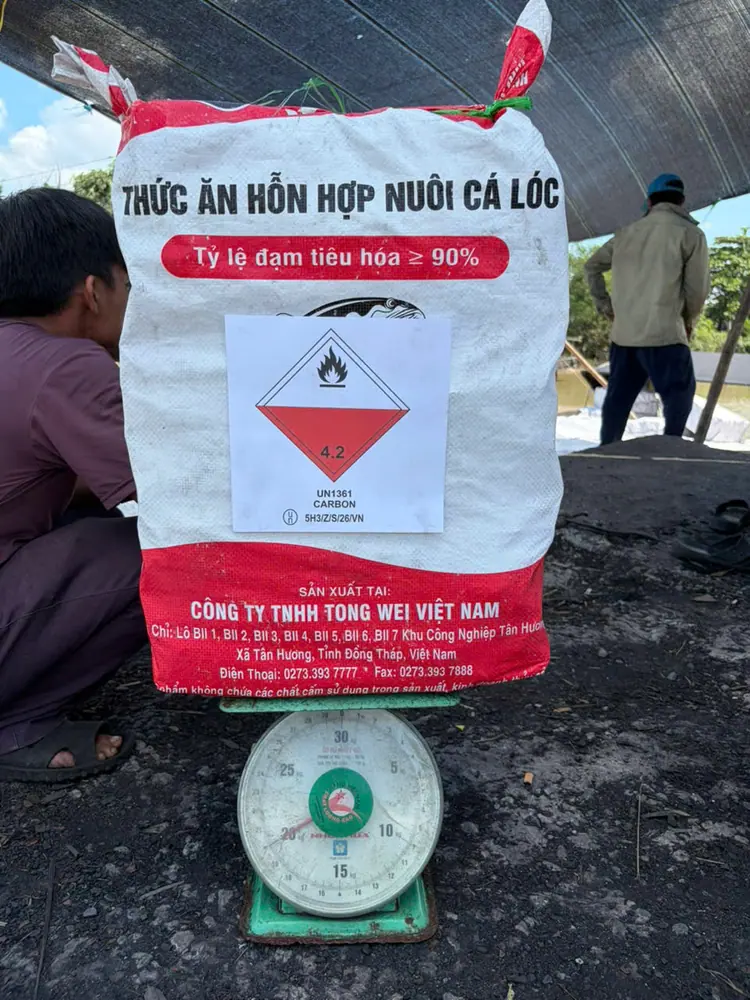 UN1361 Charcoal Bag Weight Verification
